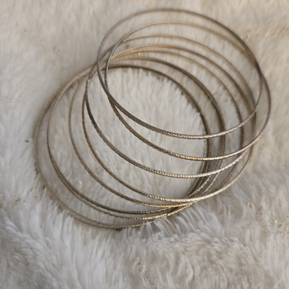 **3/$10** Elegant metal Bangle Set